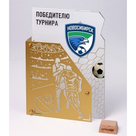 Приз двухслойный резной по футболу. PN3373