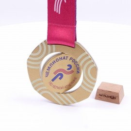 Медаль из металла и акрила с вращающимся элементом. MN367