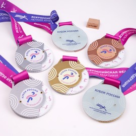 Медаль из металла и акрила круглой формы. MN366